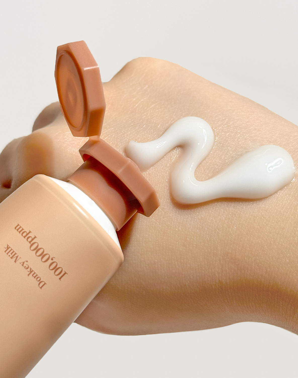 Nuborn Cell Donkey Milk Collagen Cream
